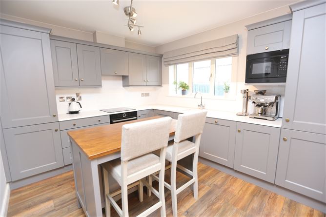 23 Beaulieu Village, Termonfeckin Road, Drogheda, Co. Louth