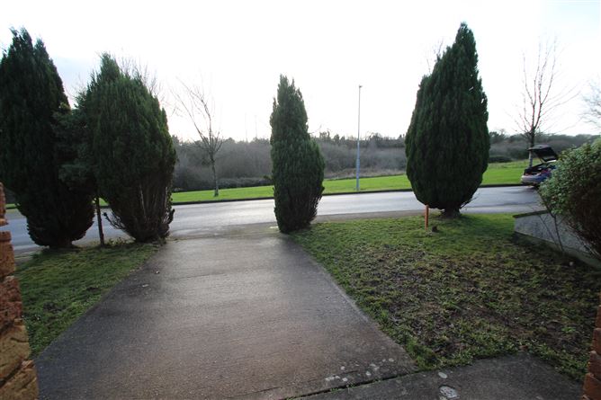 11 Ardfield Road, Grange, Douglas, Cork