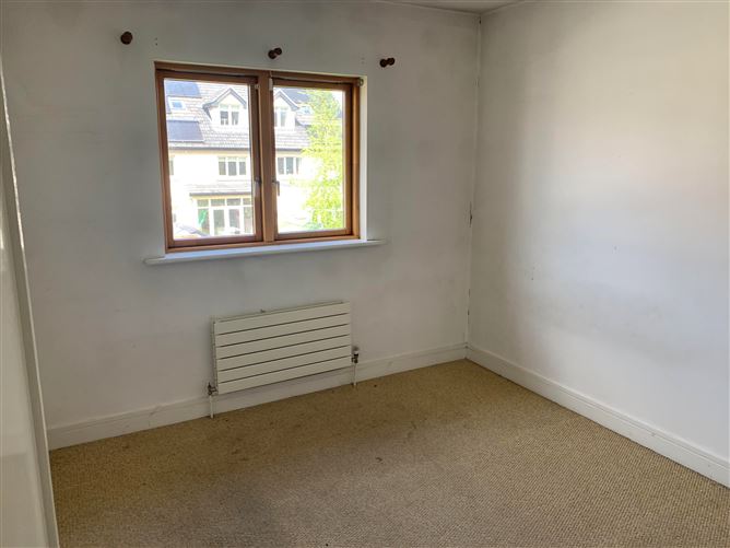 15 The Maples, Oldtown Demesne, Naas, Kildare