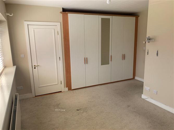 15 The Maples, Oldtown Demesne, Naas, Kildare
