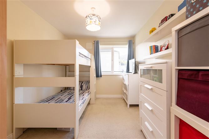 32 The Cedar, Cruagh Wood, Stepaside, Dublin 18