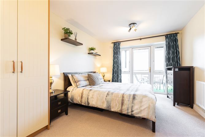 32 The Cedar, Cruagh Wood, Stepaside, Dublin 18