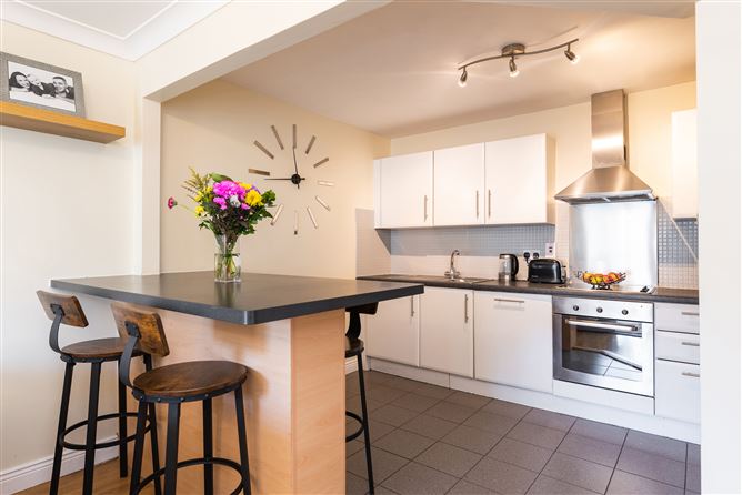 32 The Cedar, Cruagh Wood, Stepaside, Dublin 18