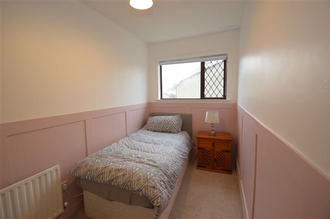 33 Greenhills Court, Douglas, Cork