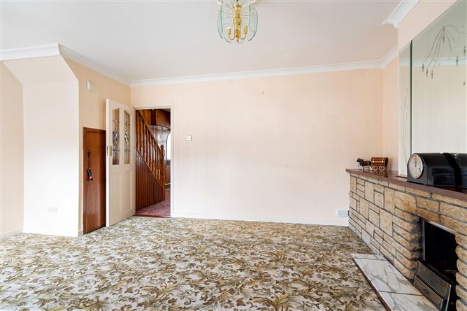 69 St. Peter's Crescent, Walkinstown, Dublin 12