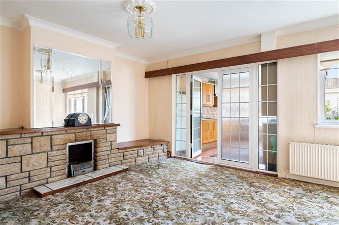 69 St. Peter's Crescent, Walkinstown, Dublin 12