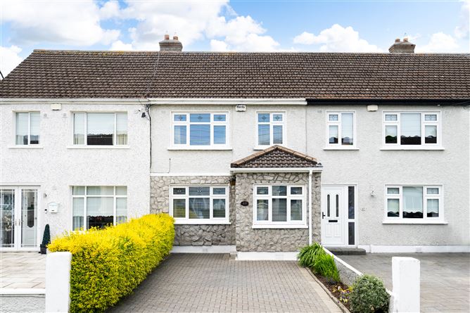 69 St. Peter's Crescent, Walkinstown, Dublin 12
