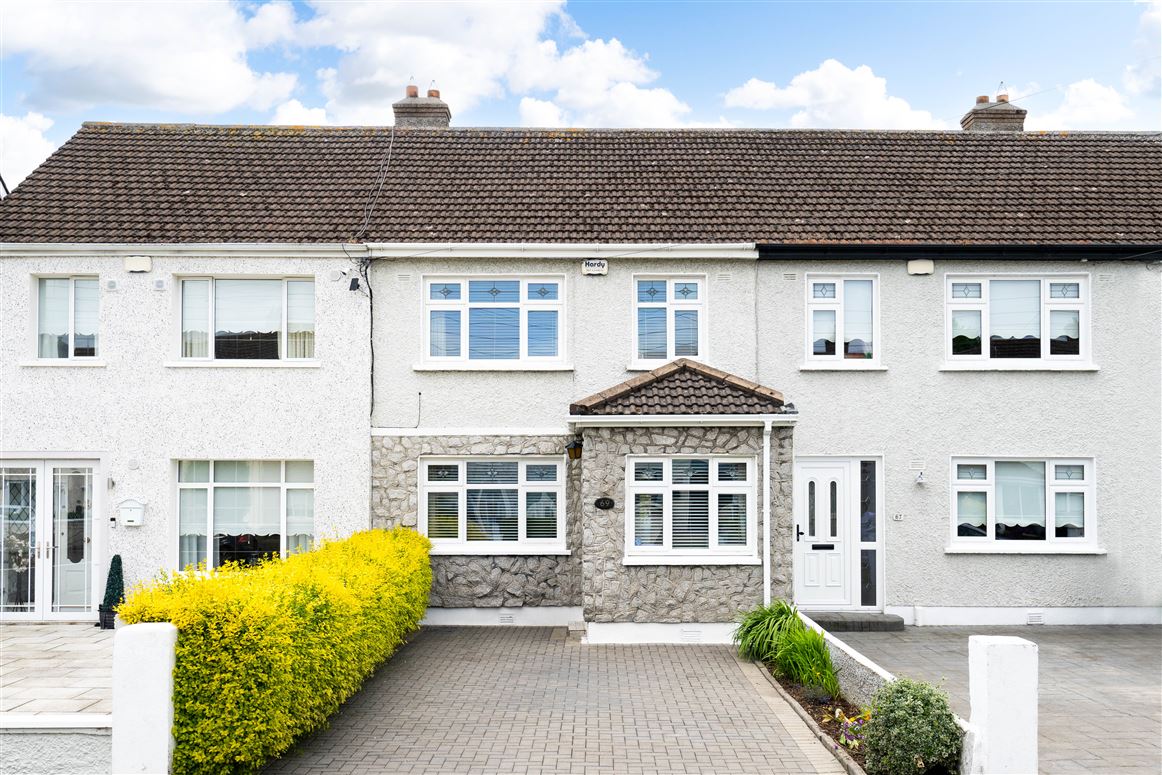 69 St. Peter's Crescent, Walkinstown, Dublin 12 Mullery O Gara Estate Agents 4705768