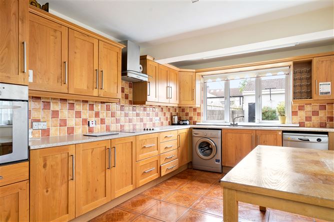 69 St. Peter's Crescent, Walkinstown, Dublin 12