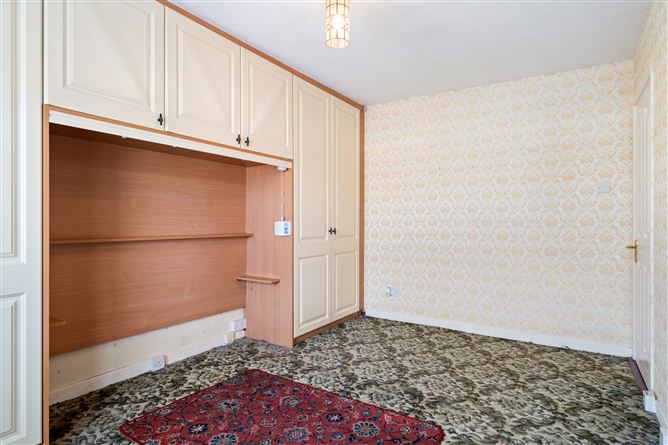 69 St. Peter's Crescent, Walkinstown, Dublin 12