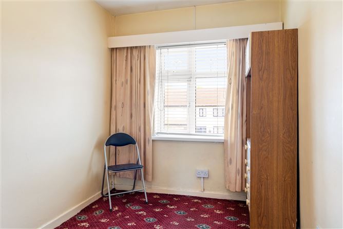 69 St. Peter's Crescent, Walkinstown, Dublin 12