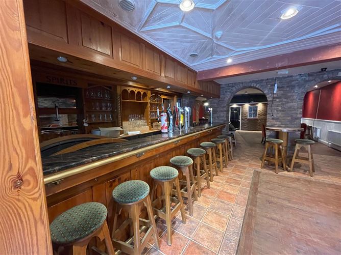17 Main Street, Belturbet, Cavan