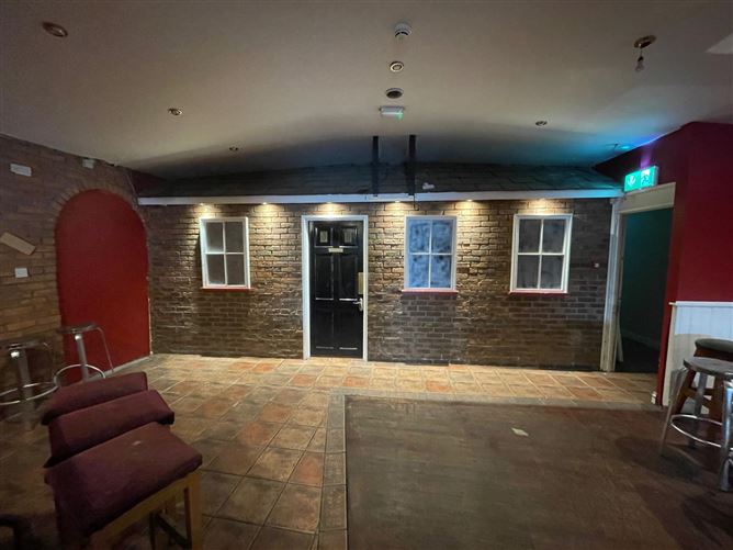 17 Main Street, Belturbet, Cavan