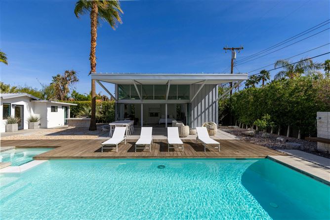 Vivid Hills Retreat,Palm Springs,California,USA