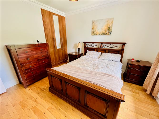 5 Springfield Grove, Rossmore Village, Tipperary Town, Tipperary