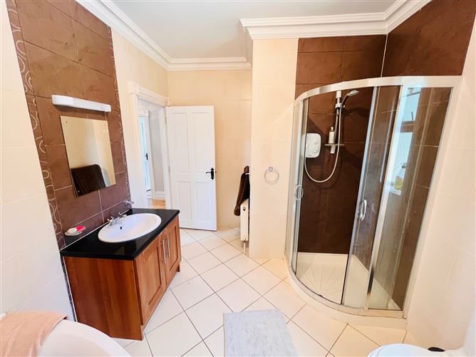 5 Springfield Grove, Rossmore Village, Tipperary Town, Tipperary