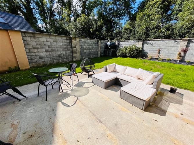 5 Springfield Grove, Rossmore Village, Tipperary Town, Tipperary