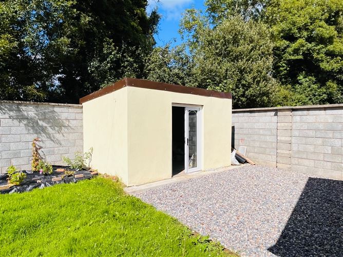 5 Springfield Grove, Rossmore Village, Tipperary Town, Tipperary