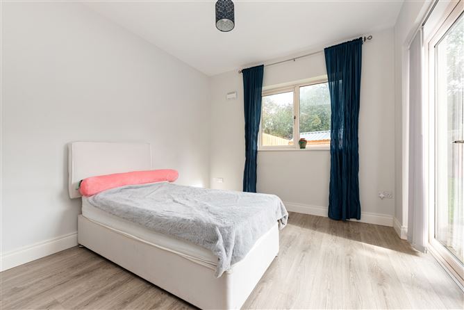 9 Somerton Court, Lucan, County Dublin