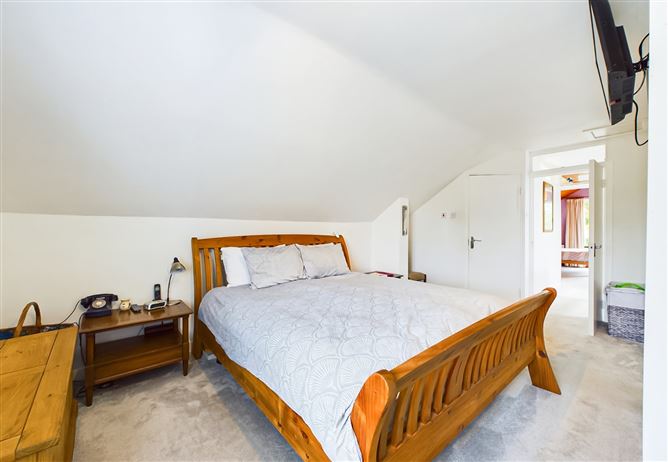 124 Viewmount Park, Waterford City, Co. Waterford
