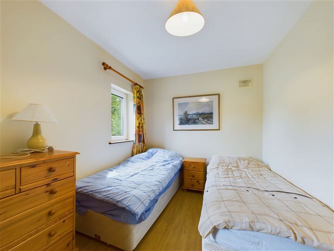 No. 5 Killone Grove, Ballybeg, Ennis, Clare