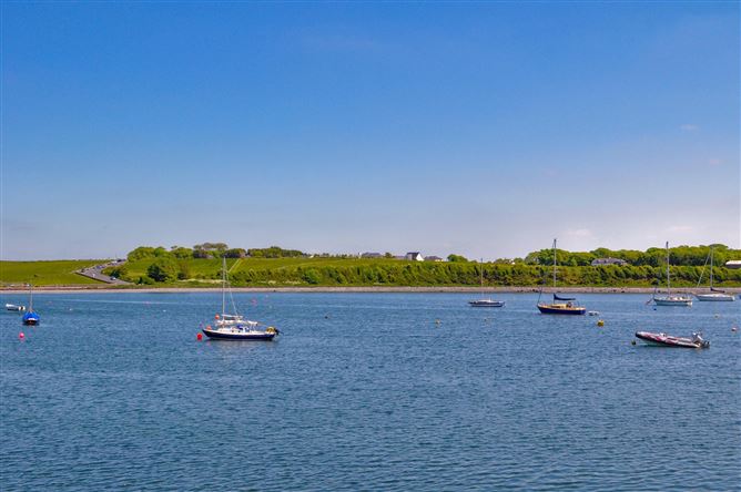12 Renville Village, Oranmore, Co. Galway