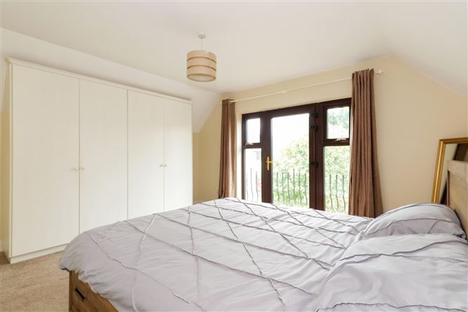 12 Renville Village, Oranmore, Co. Galway
