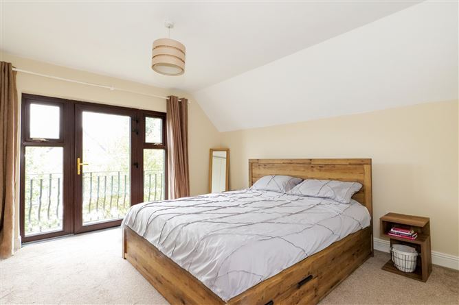 12 Renville Village, Oranmore, Co. Galway