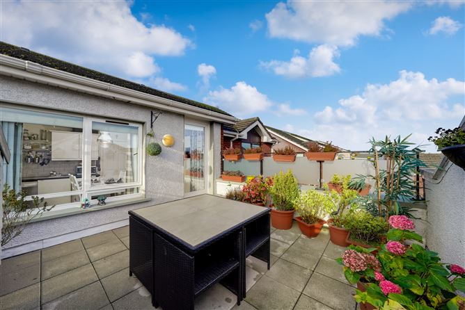 9 Hansted Close, Adamstown, Lucan, Co. Dublin