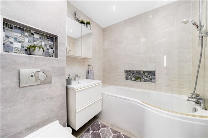 9 Hansted Close, Adamstown, Lucan, Co. Dublin