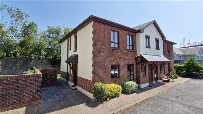9 Waterslade Downs, Tuam, Co. Galway