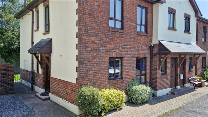 9 Waterslade Downs, Tuam, Co. Galway