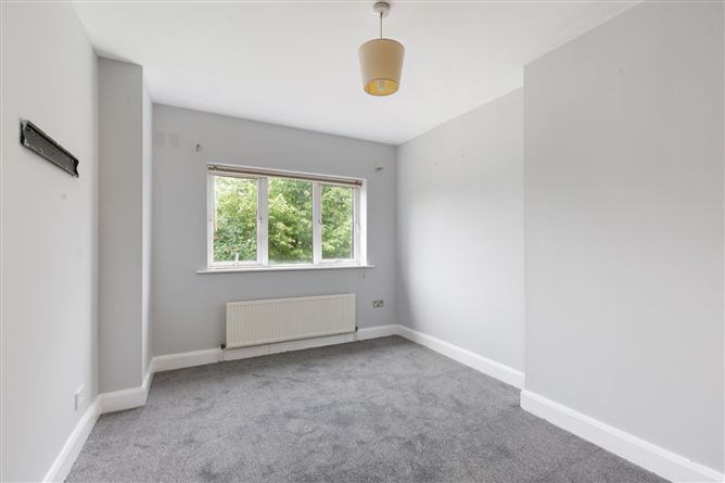 22 Wainsfort Manor Crescent, Terenure, Dublin 6W