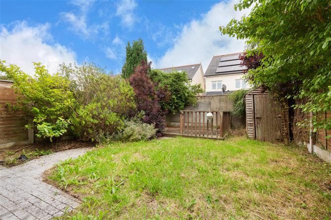 22 Wainsfort Manor Crescent, Terenure, Dublin 6W