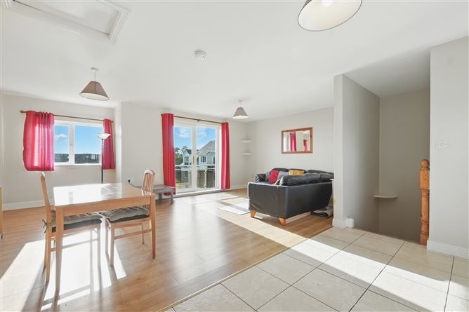 16 Costa Na Mara, Oranmore, Galway