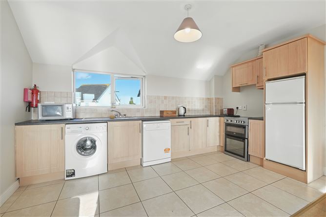 16 Costa Na Mara, Oranmore, Galway