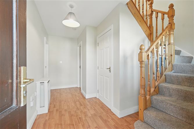 16 Costa Na Mara, Oranmore, Galway