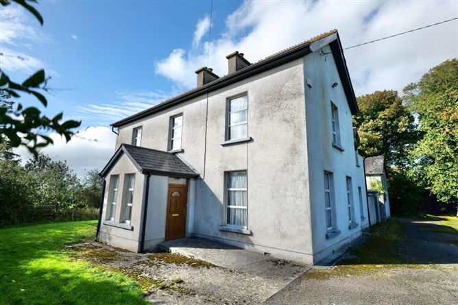 Parochial House, Ballinard, Herbertstown, Limerick