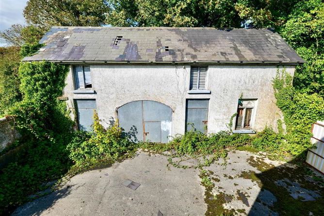 Parochial House, Ballinard, Herbertstown, Limerick
