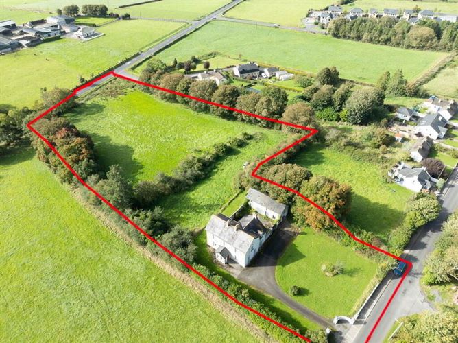 Parochial House, Ballinard, Herbertstown, Limerick