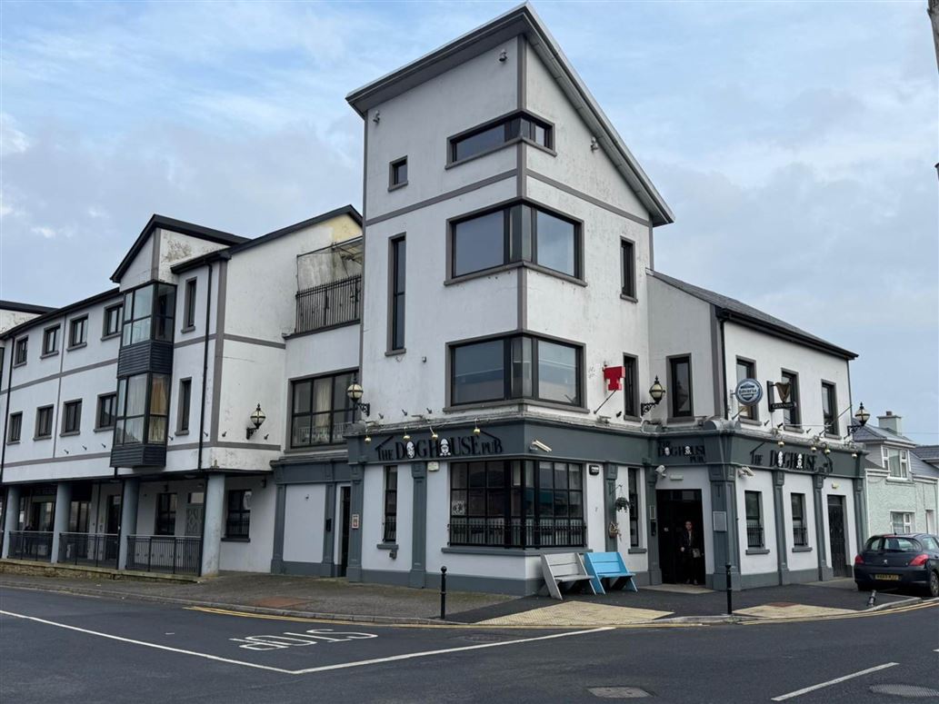 Bar & Restaurant, Navenny Street, Ballybofey, County Donegal