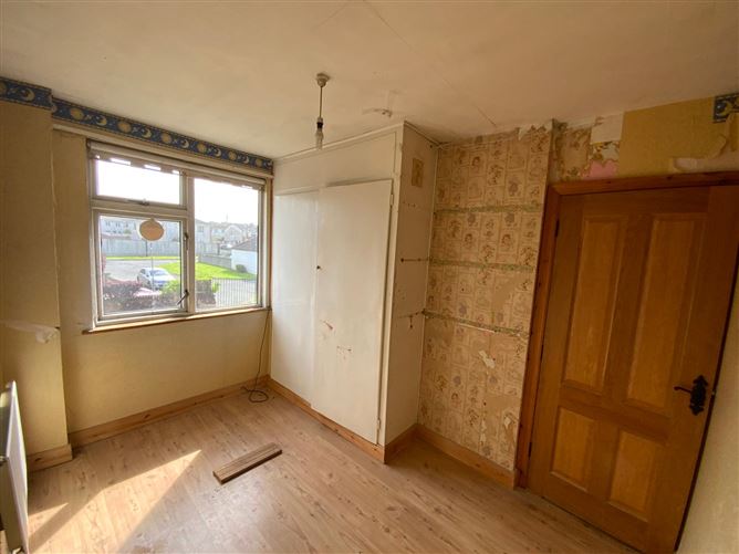 Photo 13 of 18 — 388 Beechmount Drive, Dundalk, Louth