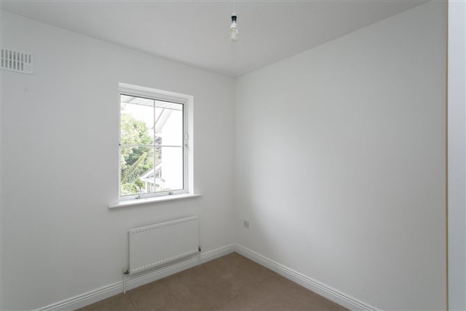 78 The Maples, Clonskeagh, Dublin 14