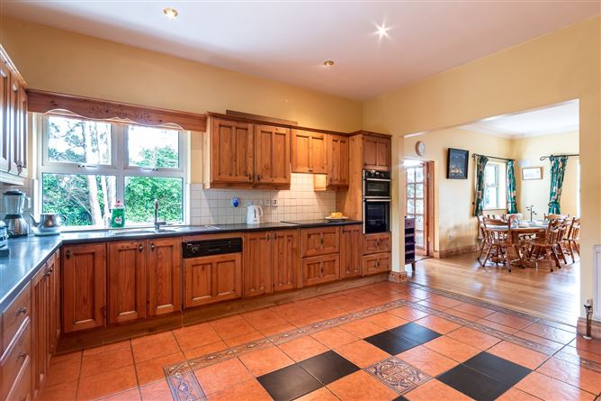 Killarney Road, Gortamullen, Kenmare, Co. Kerry