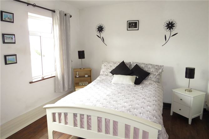 13 Batt Donegan Place, Charleville, Co. Cork