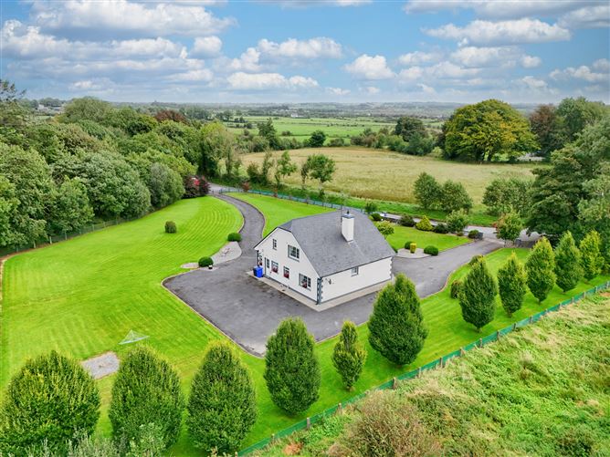 Moat, Ballyhaunis, Co. Mayo