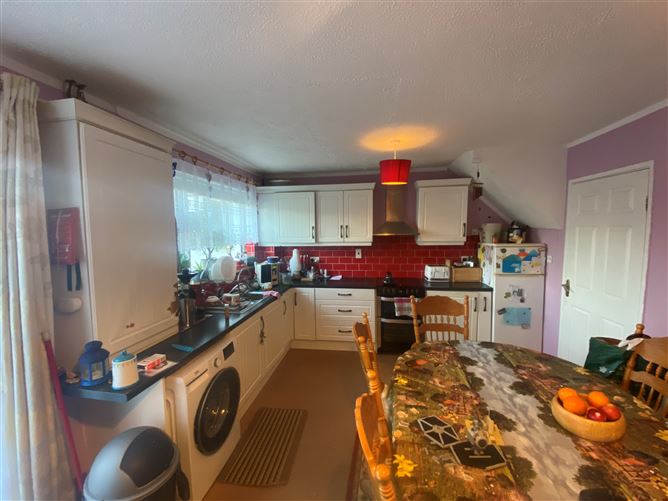 42 Churchview estate, Ballincollig,   Cork City, P31K267
