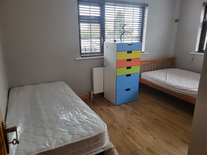 Main Street, Kinnegad, Westmeath, N91YE0K