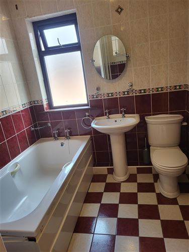 Main Street, Kinnegad, Westmeath, N91YE0K