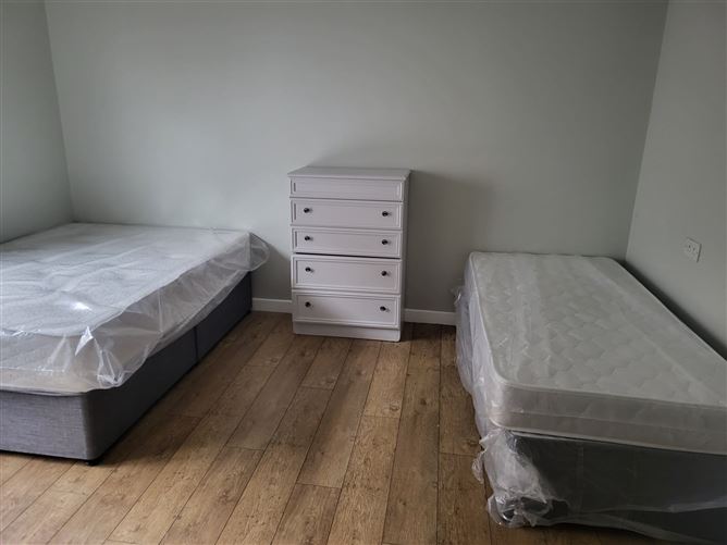 Main Street, Kinnegad, Westmeath, N91YE0K
